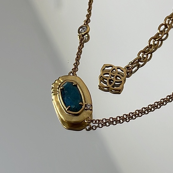 Beautiful Kendra Scott Anna Vintage GOLD PLATED BRASS & TEAL APATITE NECKLACE💕 - Picture 11 of 12